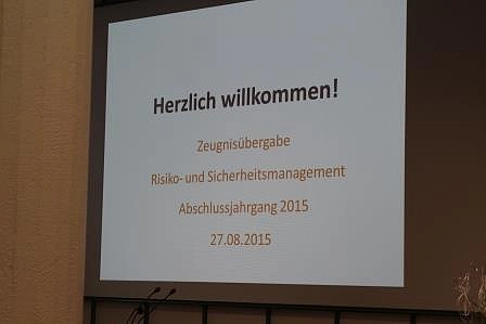 Zeugnis&uuml;bergabe_RSM_2015_1